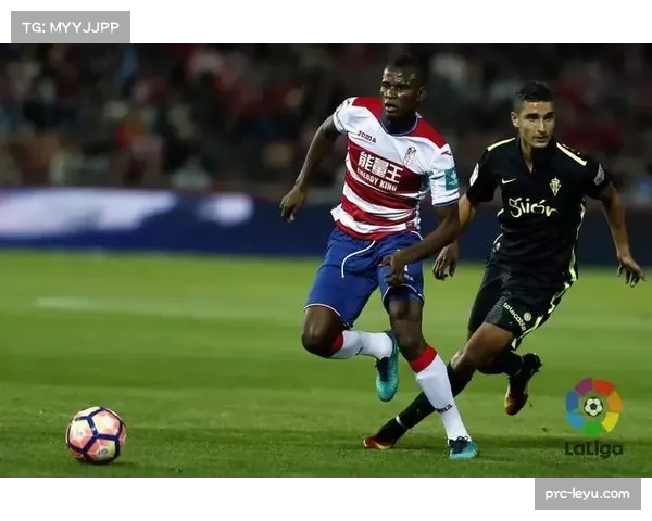 格拉纳达保级阶段改打三中卫 防守紧凑度提升但进攻乏力